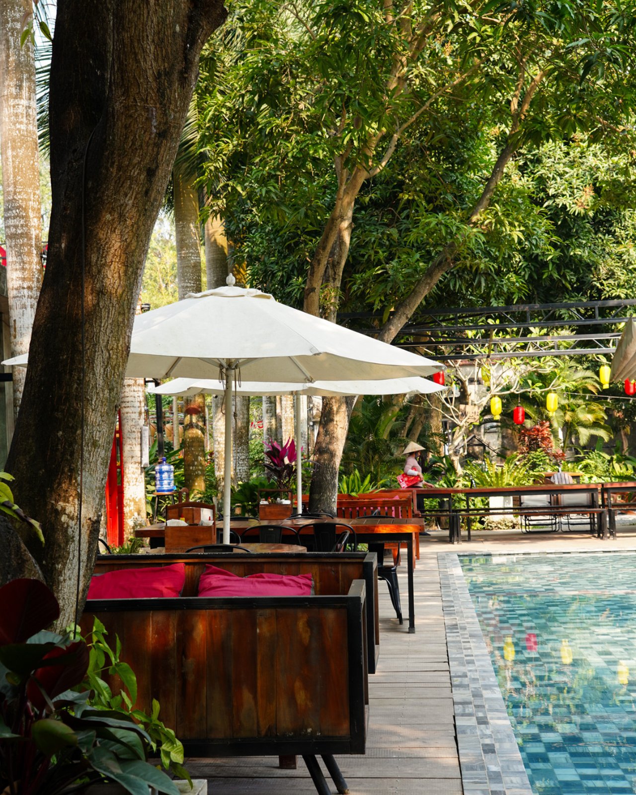 Chookie's Beer Garden không gian vườn