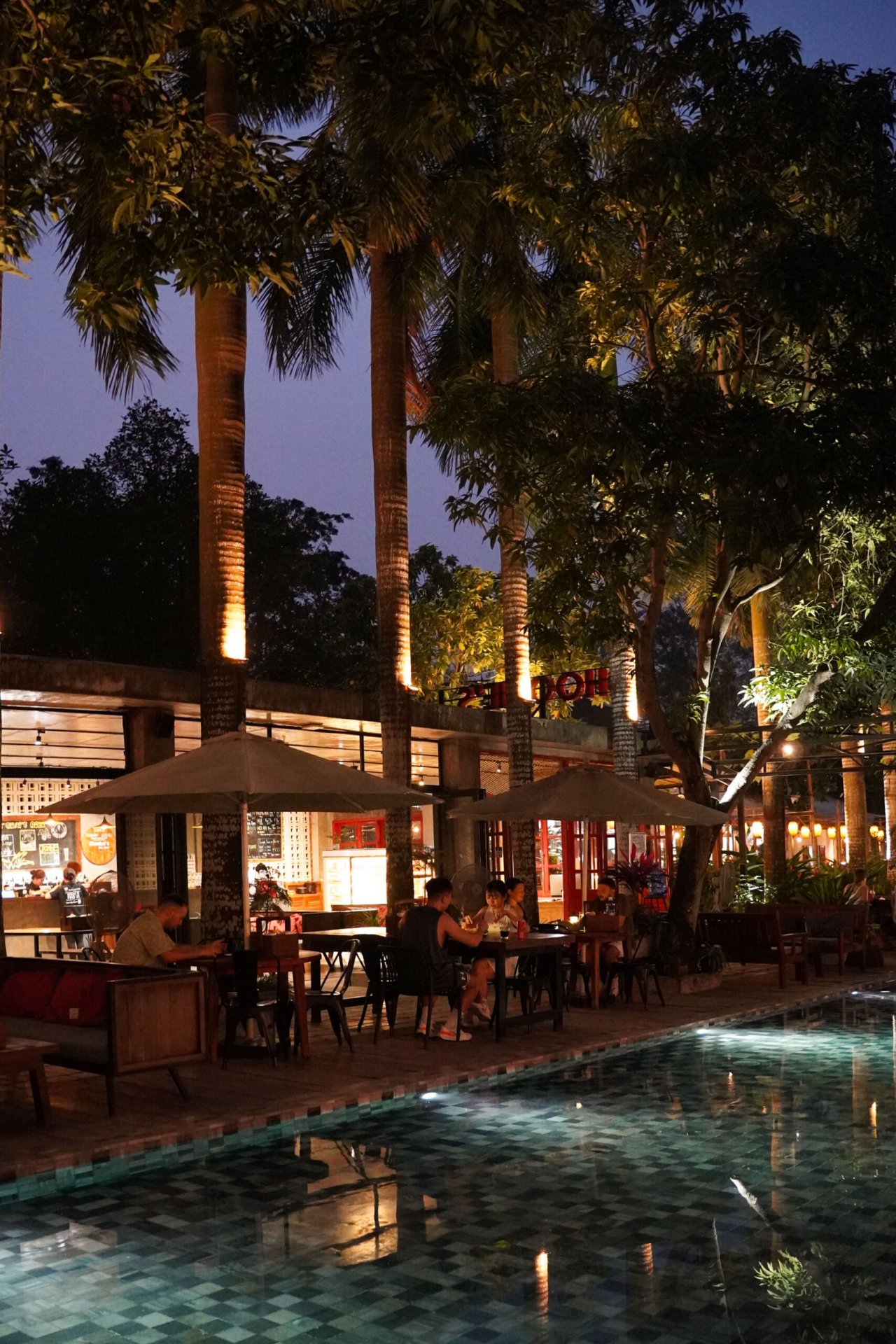 Chookie's Beer Garden - buổi tối sôi động tại Tam Coc