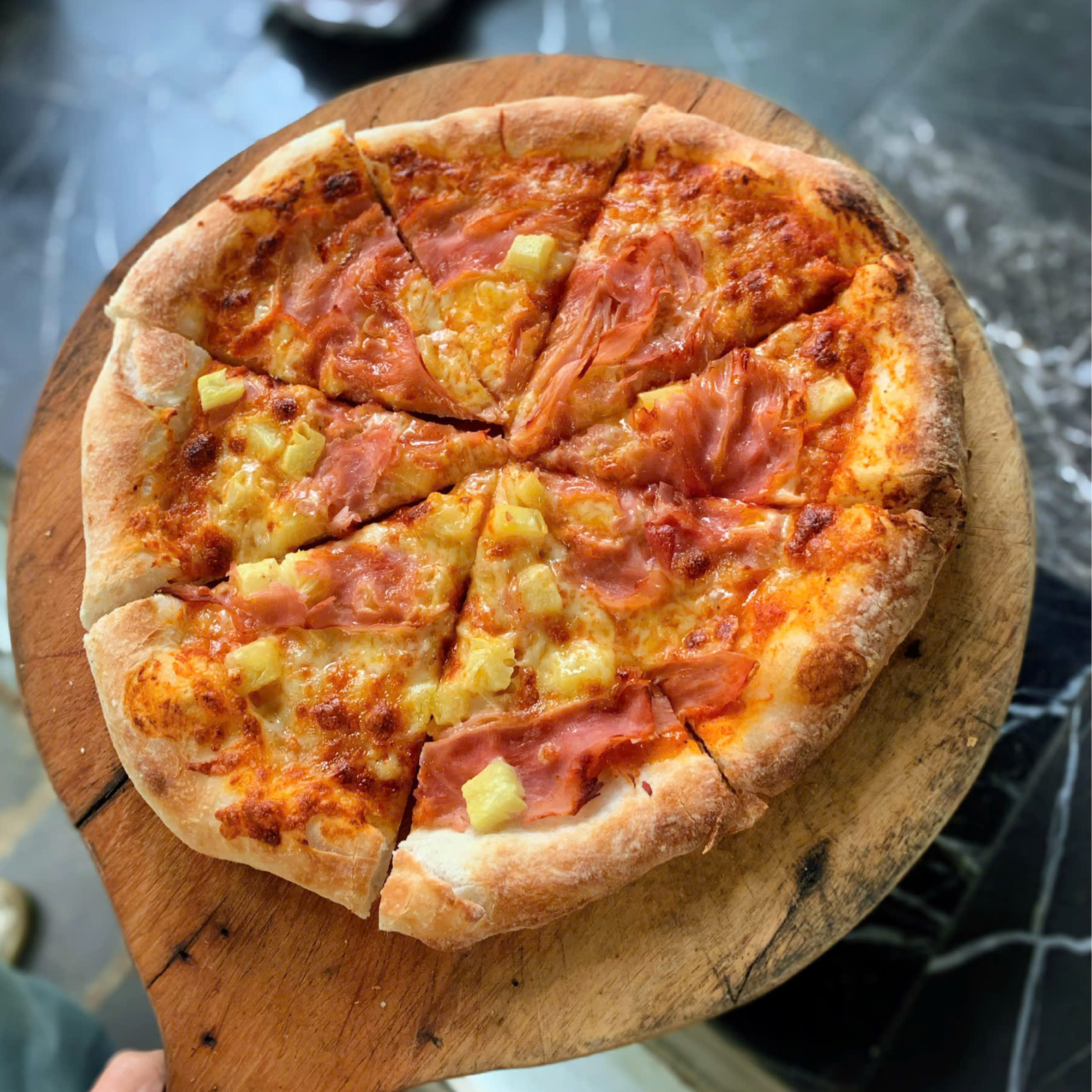 Hawaiian Pizza