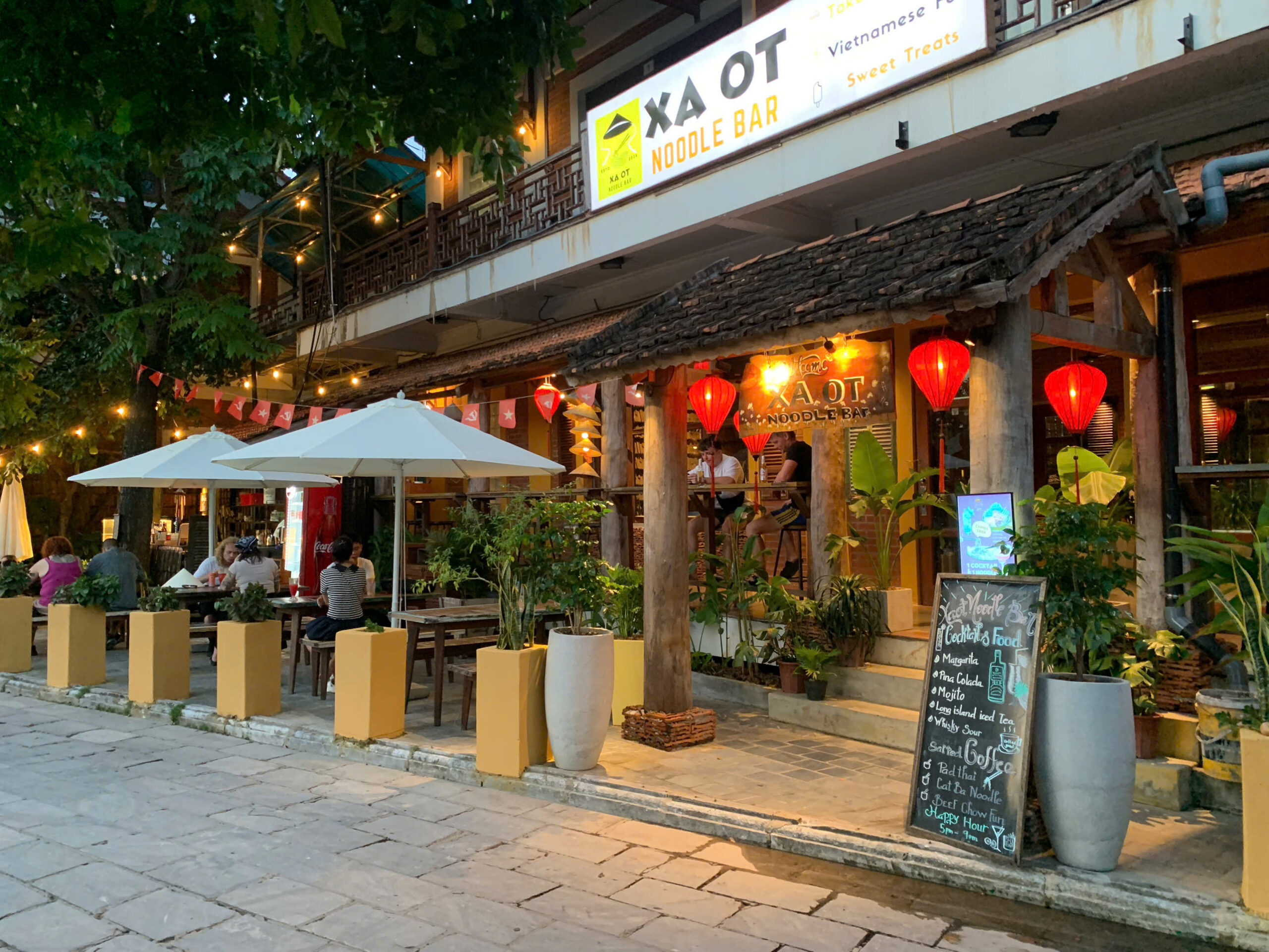 Món bún tại Xả Ớt Noodle Bar Ninh Bình